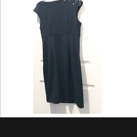 Women’s Dress-Size 10 - Picture 2 of 5